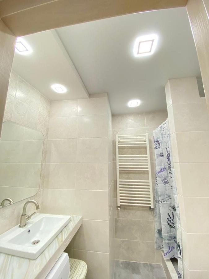 Suite Mira Avenue Center Двухкомнатная Квартира в центре возле ТЦ Мегацентр Чернігів Екстер'єр фото