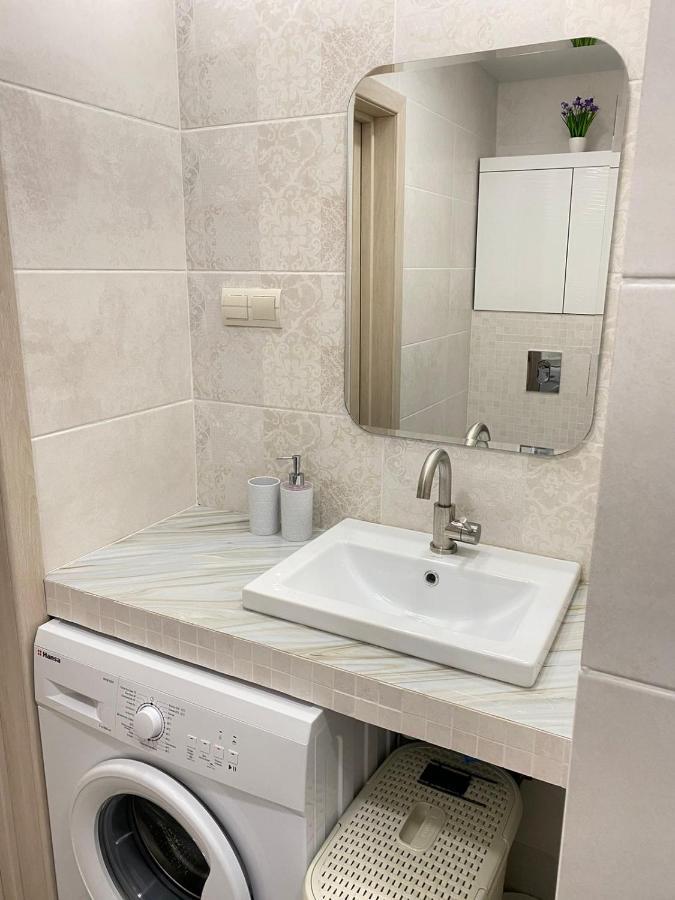 Suite Mira Avenue Center Двухкомнатная Квартира в центре возле ТЦ Мегацентр Чернігів Екстер'єр фото